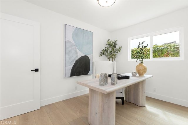394 Magnolia Street, Costa Mesa, CA 92627