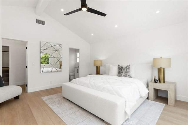 394 Magnolia Street, Costa Mesa, CA 92627