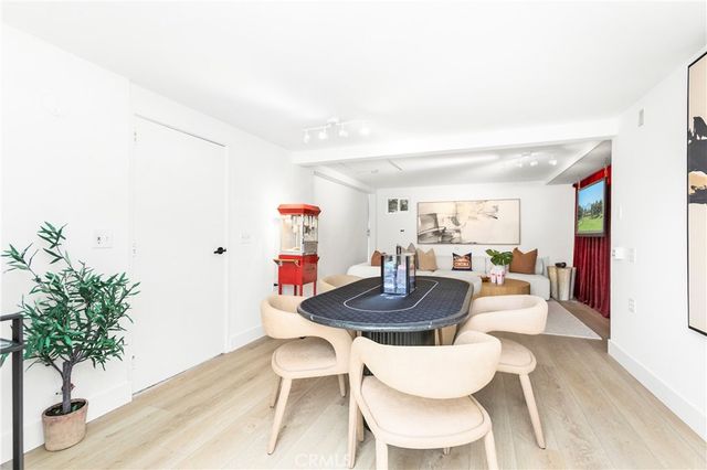 394 Magnolia Street, Costa Mesa, CA 92627