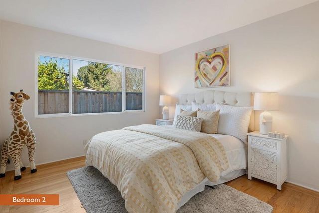 439 Valencia Drive, Los Altos, CA 94022