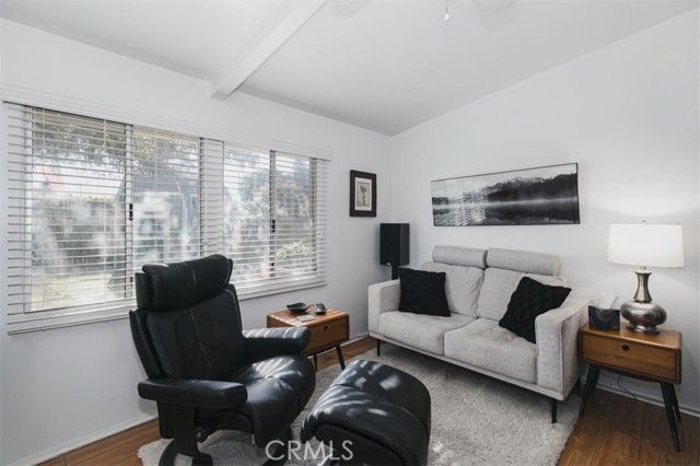 19462 Arminta, Reseda (los Angeles), CA 91335