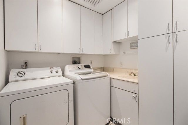 19462 Arminta, Reseda (los Angeles), CA 91335