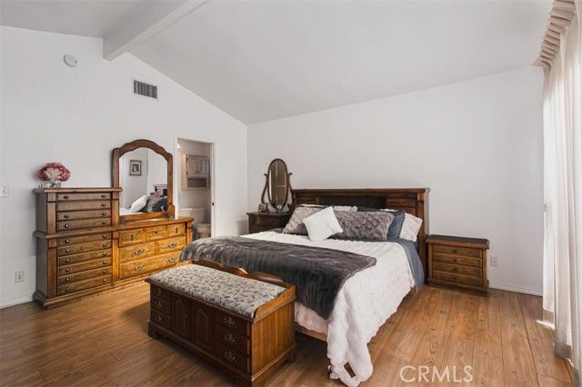 19462 Arminta, Reseda (los Angeles), CA 91335