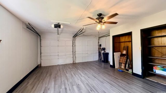 9411 WAHADA AVE, San Antonio, TX 78217