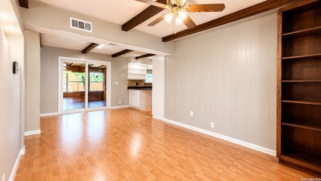 9411 WAHADA AVE, San Antonio, TX 78217