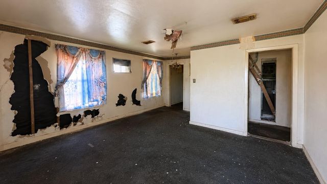 2417 Crittenden Street, Houston, TX 77026