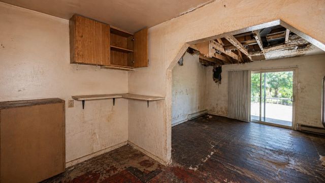2417 Crittenden Street, Houston, TX 77026