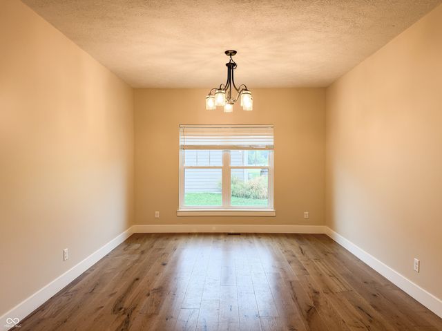 4716 Jennah Way, Terre Haute, IN 47802