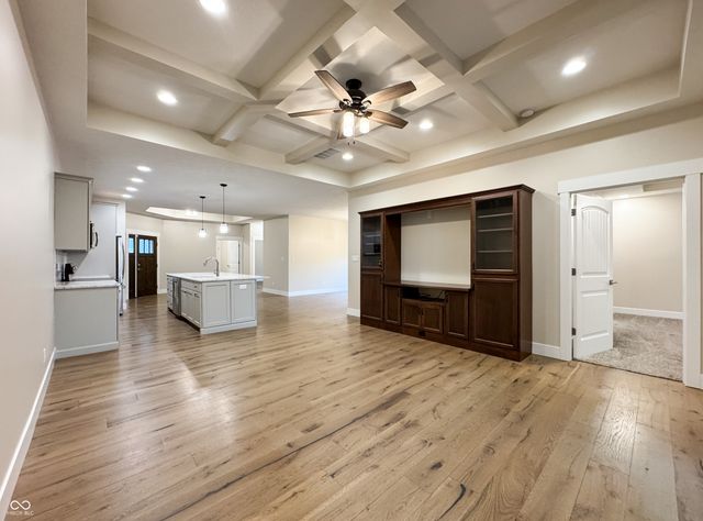 4716 Jennah Way, Terre Haute, IN 47802