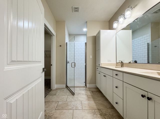 4716 Jennah Way, Terre Haute, IN 47802