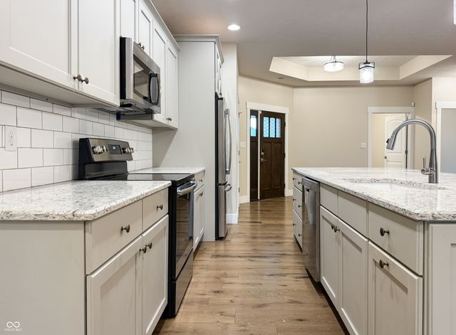 4716 Jennah Way, Terre Haute, IN 47802