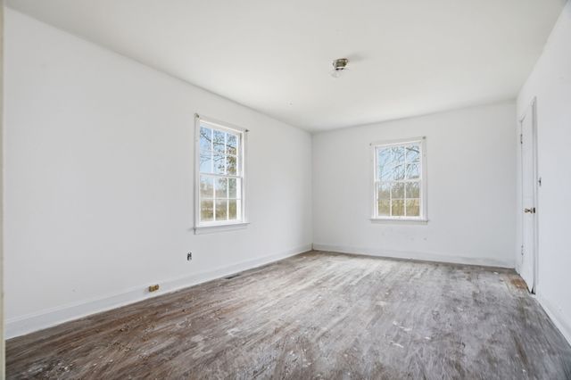 5918 Lakeview Rd, Springfield, TN 37172