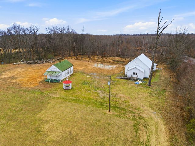 5918 Lakeview Rd, Springfield, TN 37172