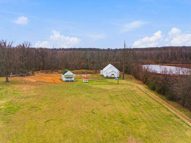5918 Lakeview Rd, Springfield, TN 37172