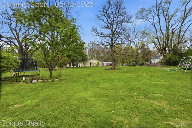 2371 32 Mile Road, Bruce Township, MI 48065