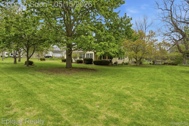 2371 32 Mile Road, Bruce Township, MI 48065