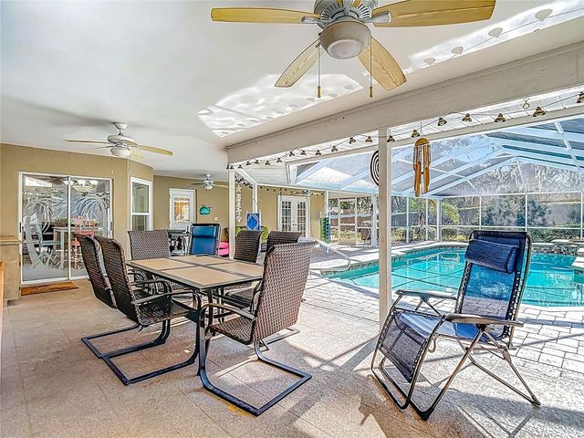 1621 SIR HENRYS TRAIL, Lakeland, FL 33809