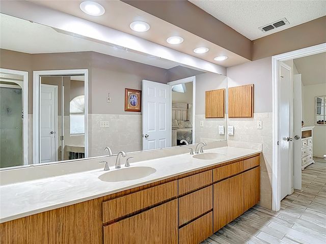 1621 SIR HENRYS TRAIL, Lakeland, FL 33809