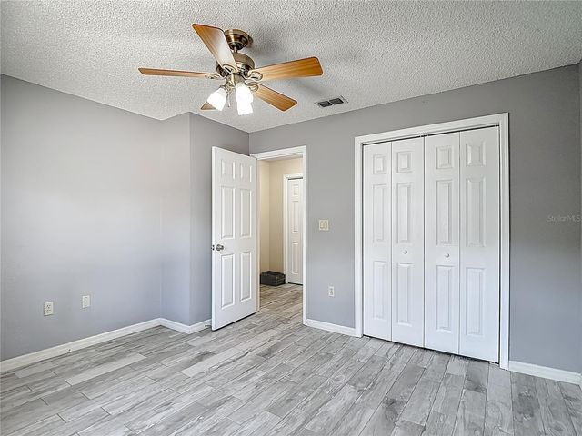 1621 SIR HENRYS TRAIL, Lakeland, FL 33809