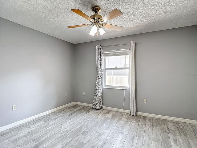 1621 SIR HENRYS TRAIL, Lakeland, FL 33809