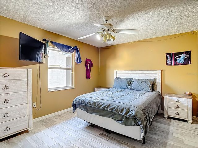 1621 SIR HENRYS TRAIL, Lakeland, FL 33809