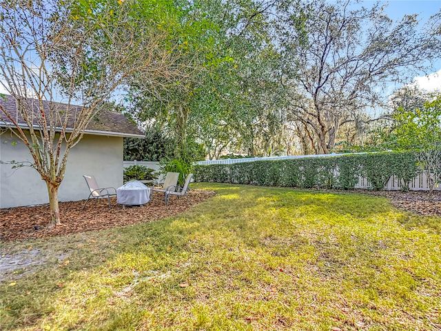 1621 SIR HENRYS TRAIL, Lakeland, FL 33809