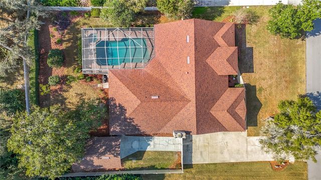 1621 SIR HENRYS TRAIL, Lakeland, FL 33809