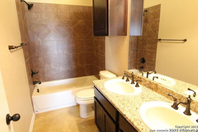 260-262 Rosalie Dr, New Braunfels, TX 78130