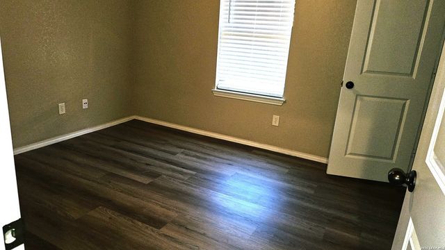 260-262 Rosalie Dr, New Braunfels, TX 78130