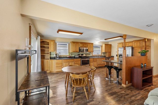 17 St Albans Avenue, Madison, WI 53714