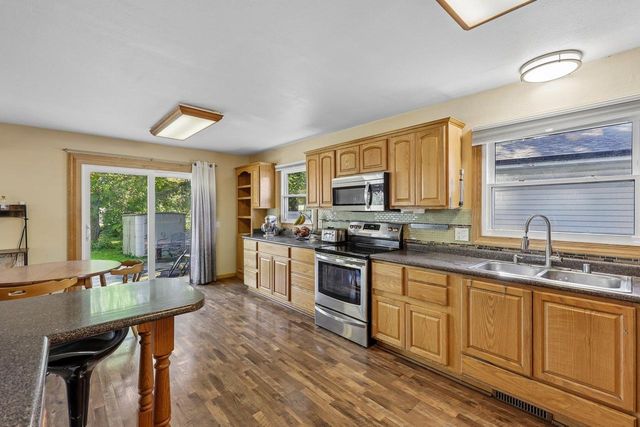 17 St Albans Avenue, Madison, WI 53714