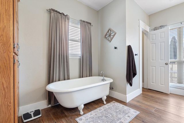 8047 Tillys Hill Road, Decatur, AR 72722