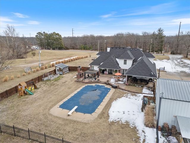 8047 Tillys Hill Road, Decatur, AR 72722