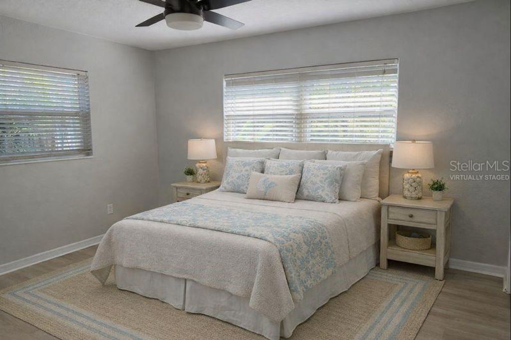 Image 15 of property listing at 5721 10TH AVENUE N, St Petersburg, FL 33710