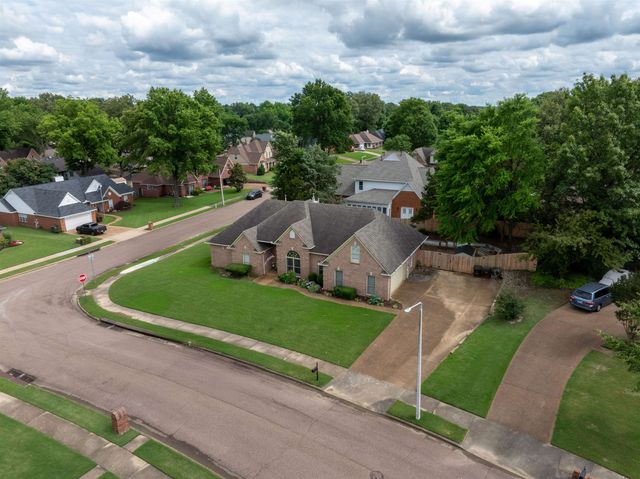 3781 ADINA DR, Bartlett, TN 38135