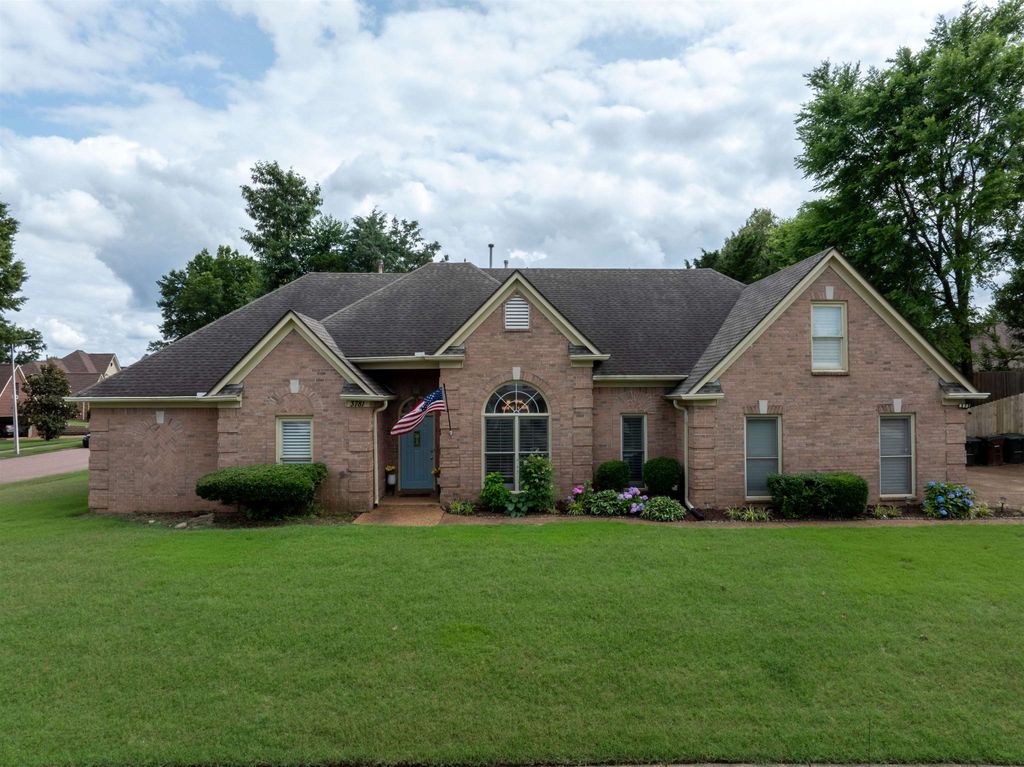 3781 ADINA DR, Bartlett, TN 38135