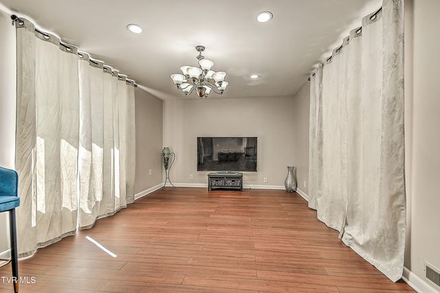 502 Valley Drive, Bristol, VA 24201