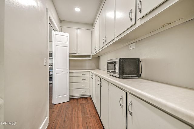 502 Valley Drive, Bristol, VA 24201