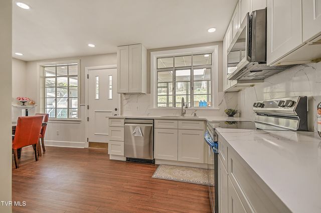 502 Valley Drive, Bristol, VA 24201