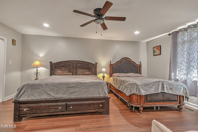 502 Valley Drive, Bristol, VA 24201