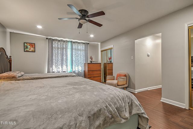 502 Valley Drive, Bristol, VA 24201