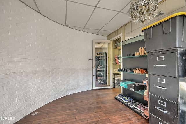 502 Valley Drive, Bristol, VA 24201