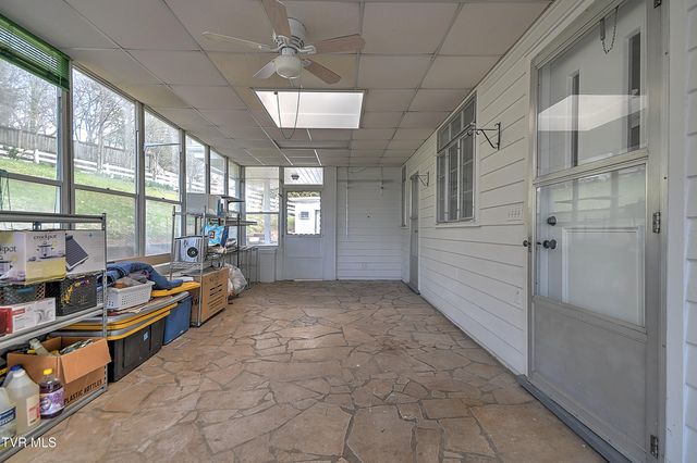 502 Valley Drive, Bristol, VA 24201