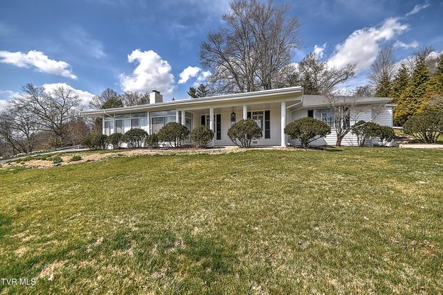 502 Valley Drive, Bristol, VA 24201