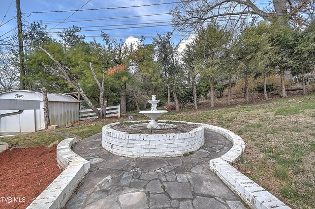 502 Valley Drive, Bristol, VA 24201