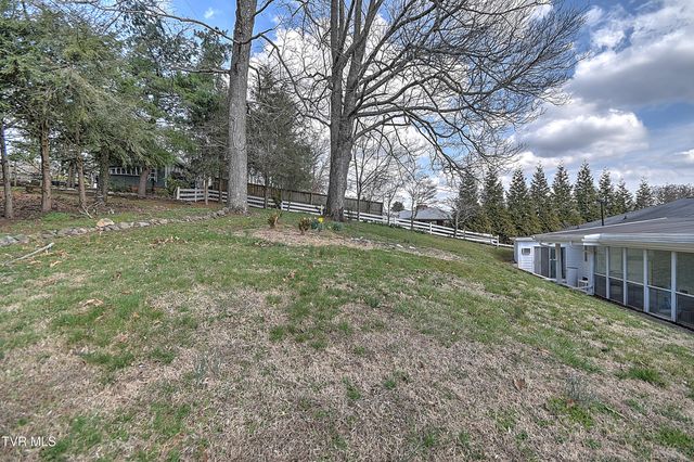 502 Valley Drive, Bristol, VA 24201