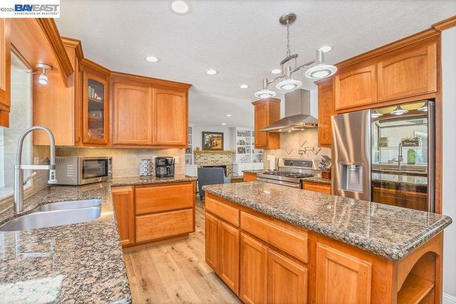 3036 Frandoras Cir, Oakley, CA 94561