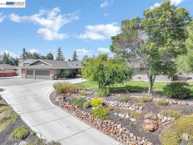 3036 Frandoras Cir, Oakley, CA 94561