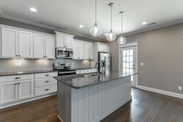 8448 Gray Fox Court, Ooltewah, TN 37363