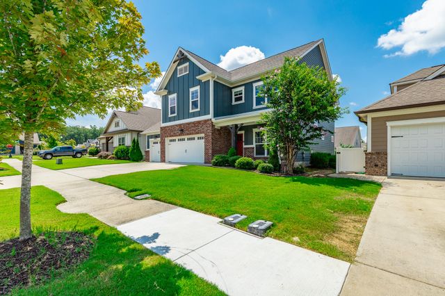 8448 Gray Fox Court, Ooltewah, TN 37363